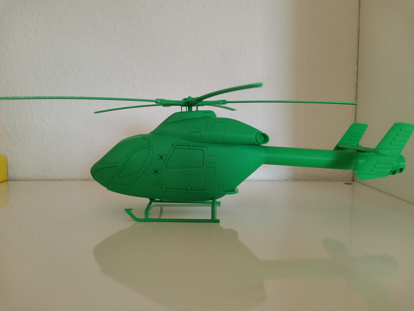 MD900 Explorer helicopter model kit